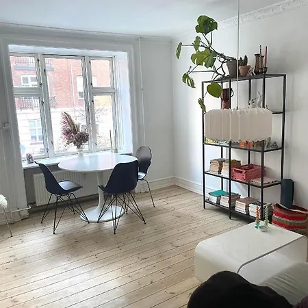 2 Bedroom In Central Appartement